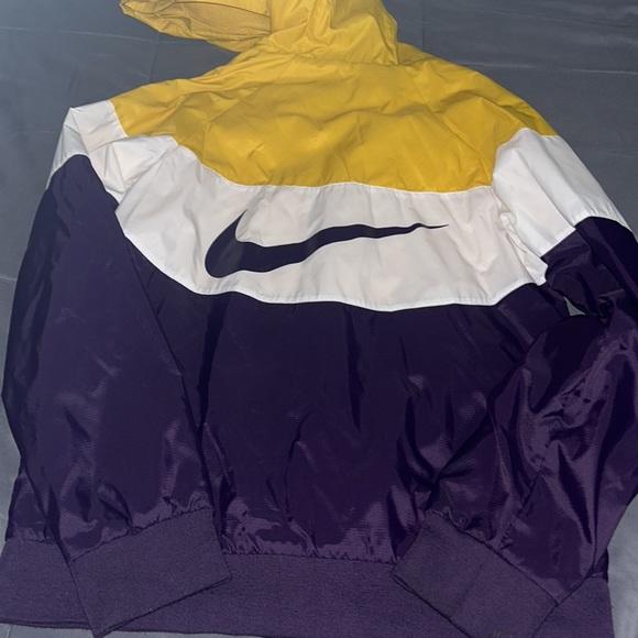 Nike windbreaker jackets sold as bundle or separate - Picture 2 of 7